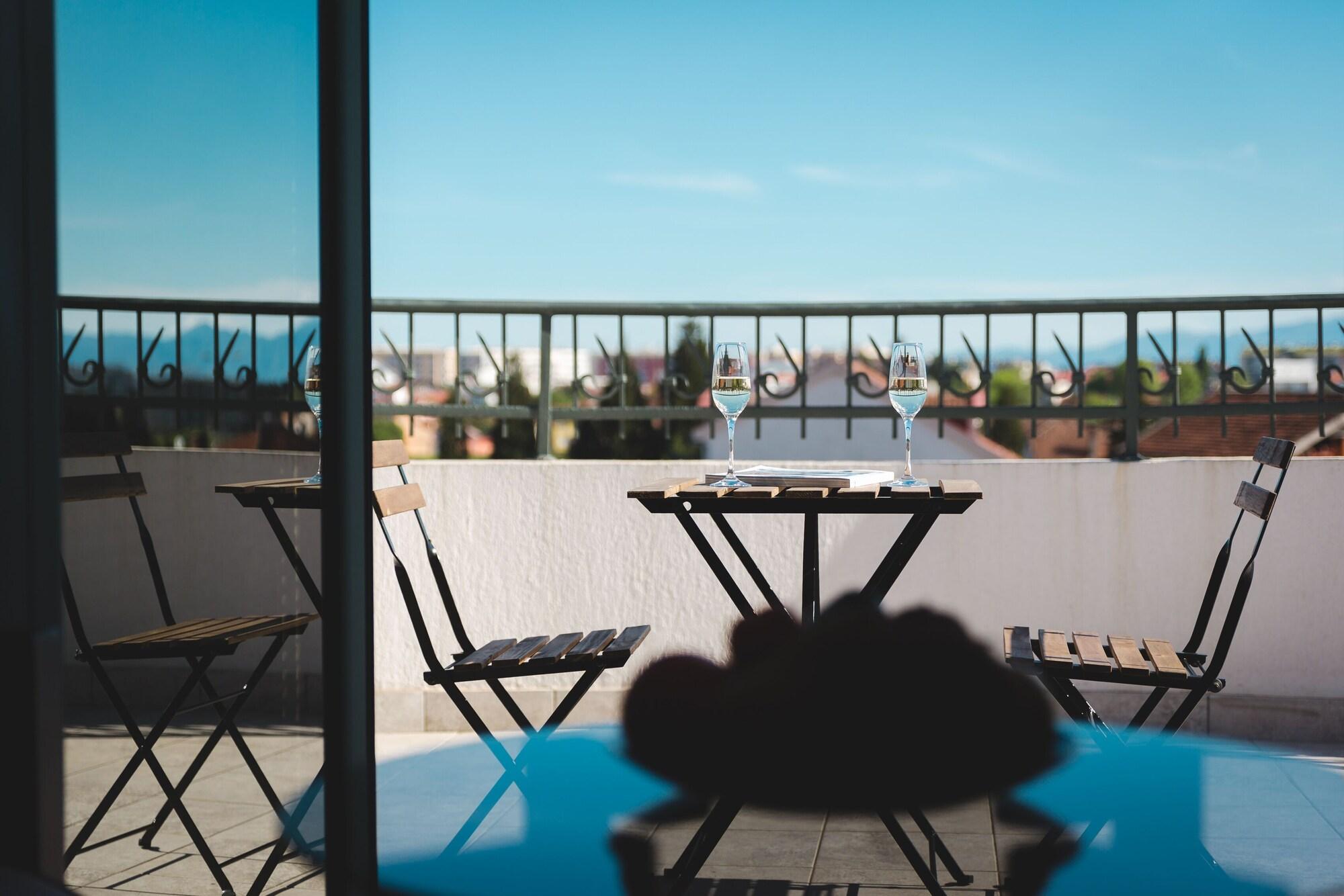 Hotel Keto Podgorica Exterior photo